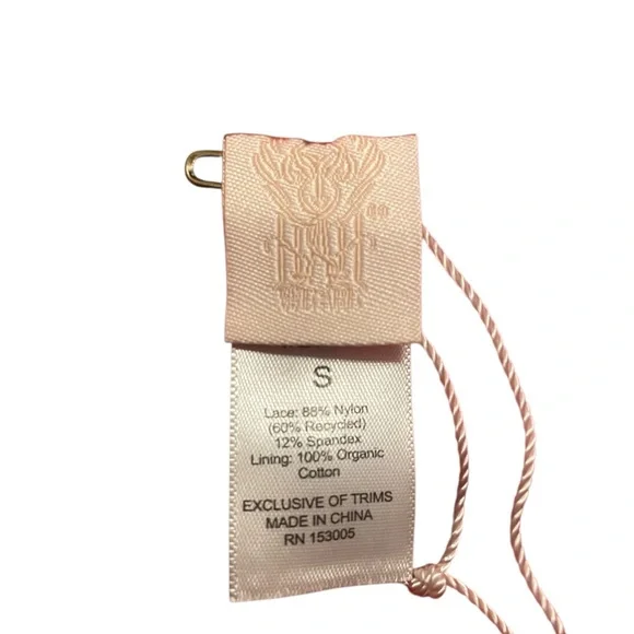 We are HAH Siren Red Chase Me Down Panite NWT Small - Picture 5 of 7